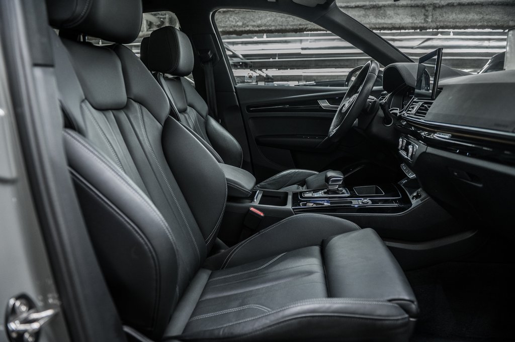 Audi Q5 PROGRESSIV S-LINE BLACK PKG 20 PCS 2022 à Laval, Québec - 34 - w1024h768px