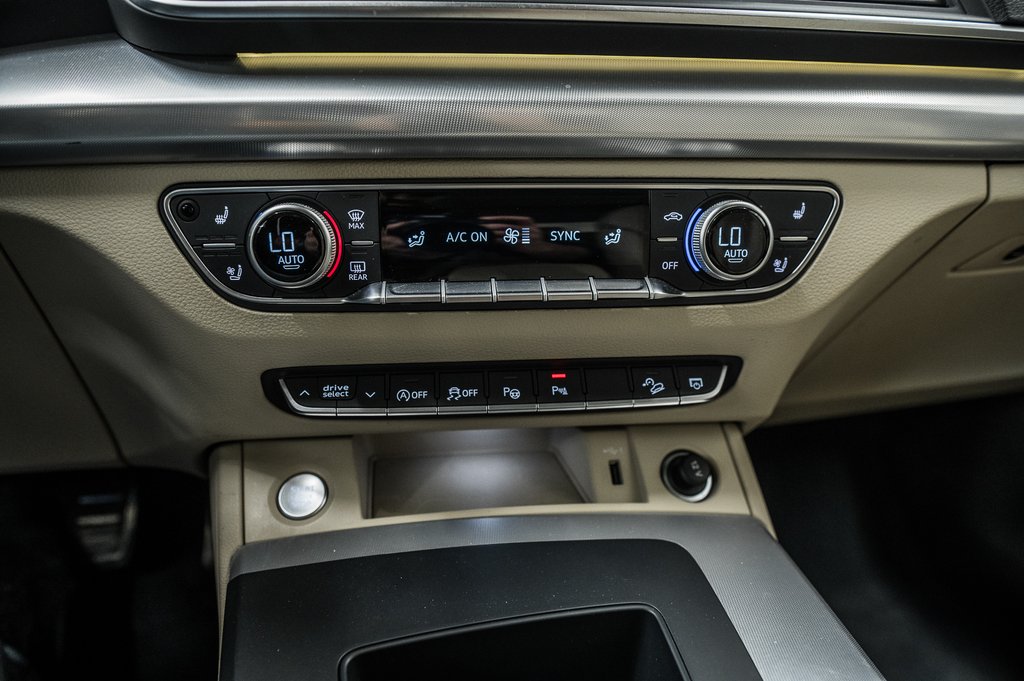 Audi Q5 TECHNIK LUXURY PKG HUD 2022 à Laval, Québec - 23 - w1024h768px