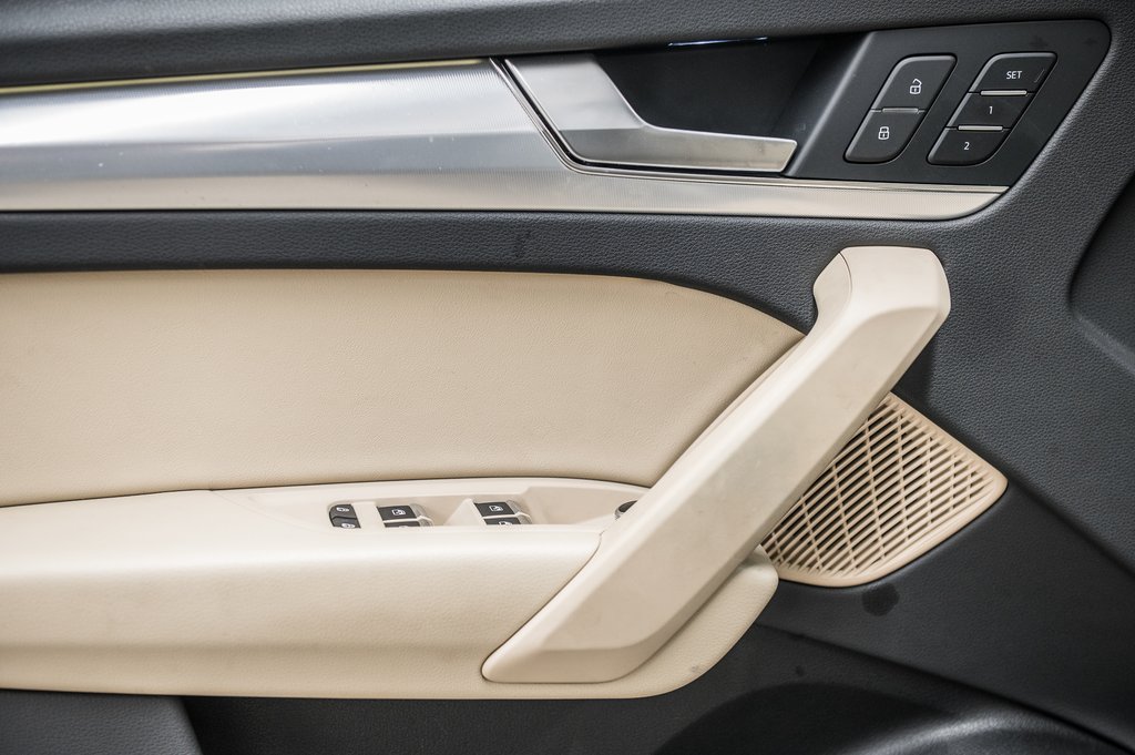 Audi Q5 TECHNIK LUXURY PKG HUD 2022 à Laval, Québec - 14 - w1024h768px