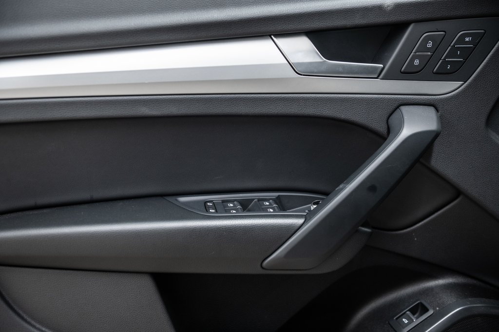 2022 Audi Q5 KOMFORT COMMODITE in Laval, Quebec - 13 - w1024h768px