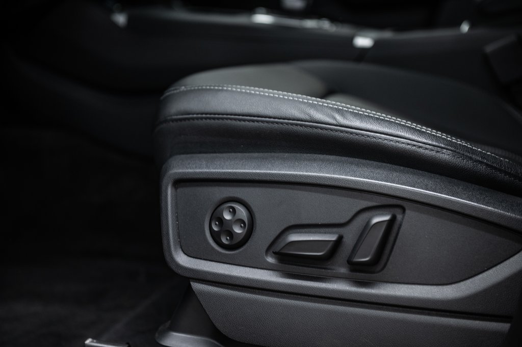 2022 Audi Q5 KOMFORT COMMODITE in Laval, Quebec - 15 - w1024h768px