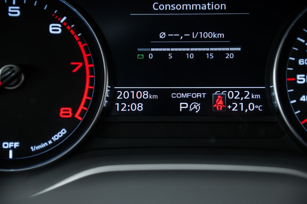 2022 Audi Q5 KOMFORT COMMODITE in Laval, Quebec - 19 - w1024h768px