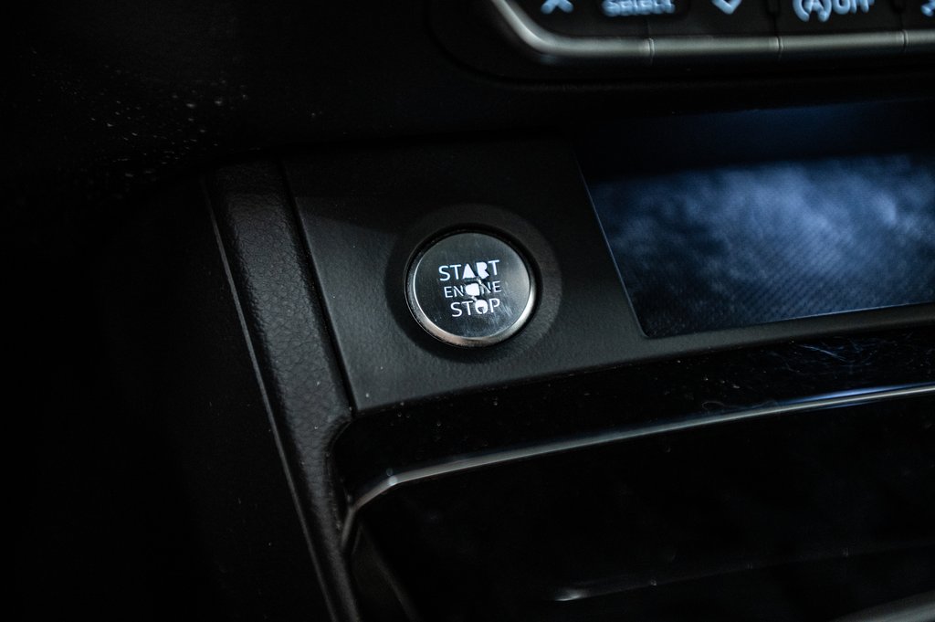 2022 Audi Q5 PROGRESSIV S-LINE BLACK PKG 20 PCS in Laval, Quebec - 27 - w1024h768px
