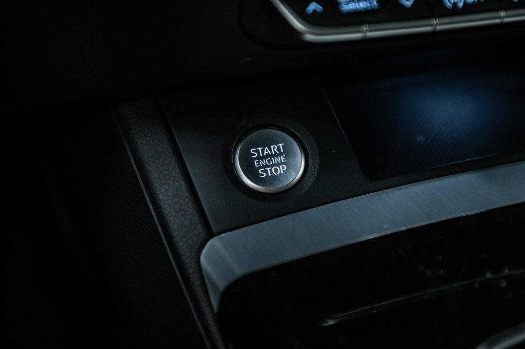 2022 Audi Q5 PROGRESSIV S-LINE in Laval, Quebec - 27 - w1024h768px