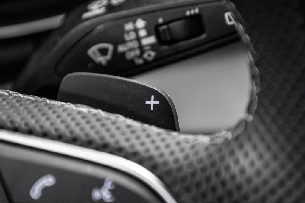 Audi Q5 PROGRESSIV S-LINE, BLACK PACKAGE 2023 à Laval, Québec - 21 - w1024h768px