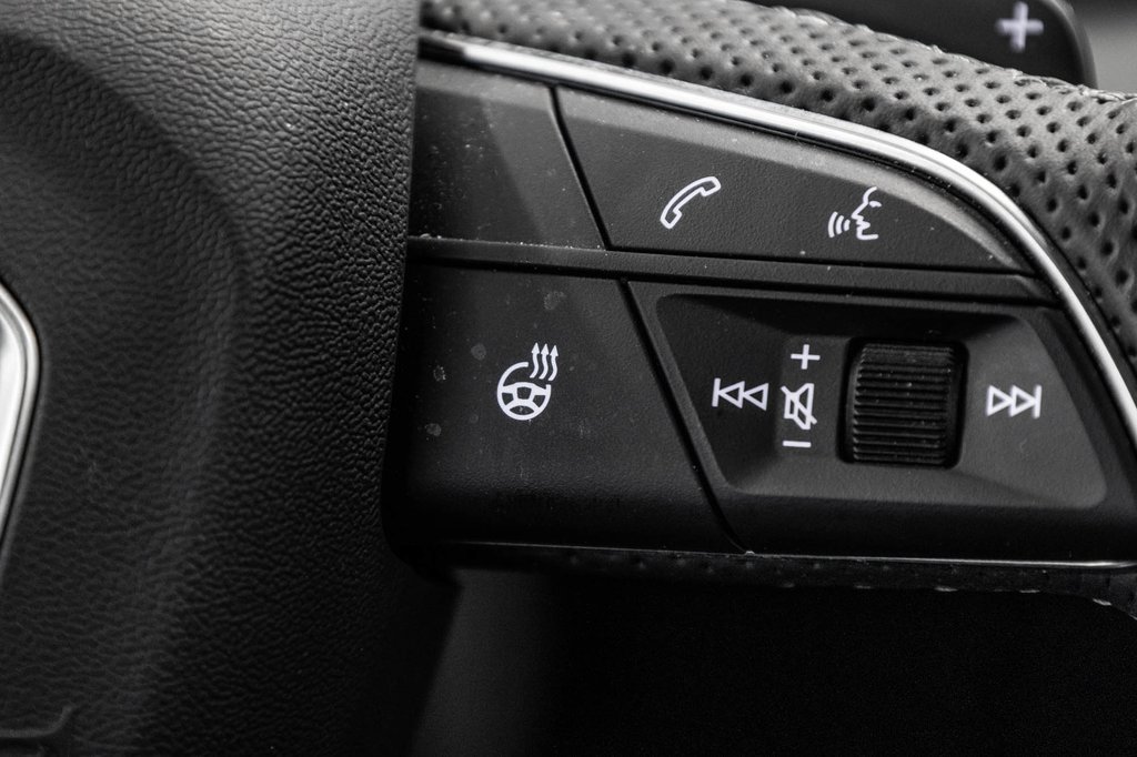 Audi Q5 PROGRESSIV S-LINE, BLACK PACKAGE 2023 à Laval, Québec - 22 - w1024h768px