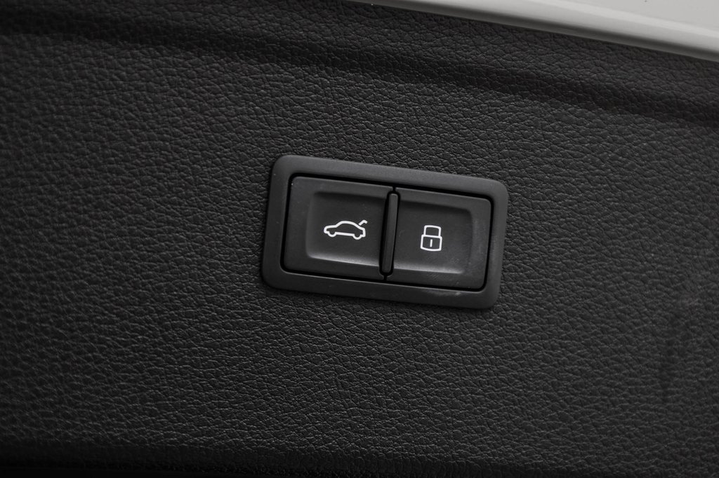 Audi Q5 PROGRESSIV QUATTRO 45 TFSI 2023 à Laval, Québec - 12 - w1024h768px