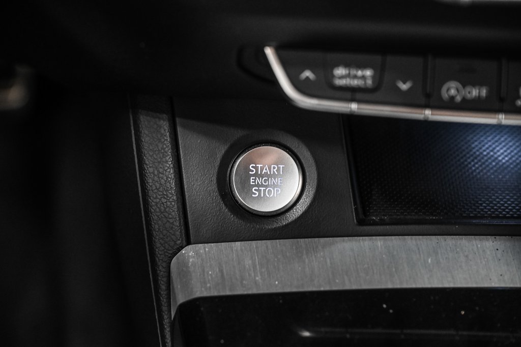 2023 Audi Q5 PROGRESSIV S-LINE BLACK PKG 20 PCS in Laval, Quebec - 18 - w1024h768px