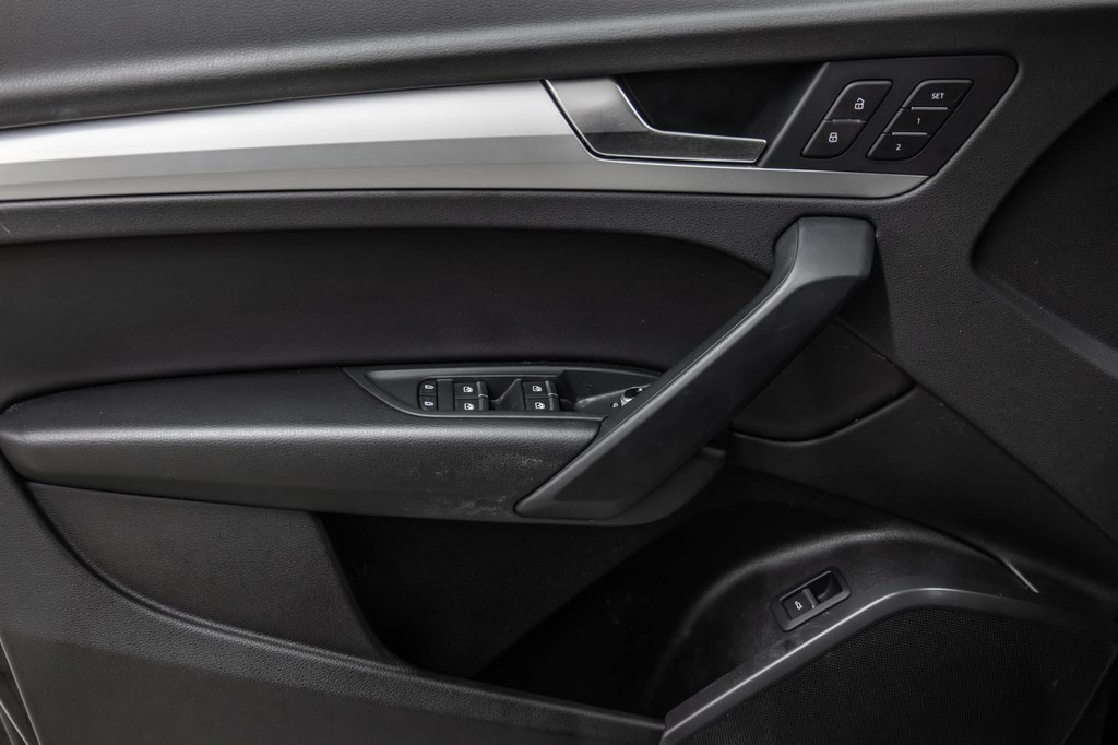 2023 Audi Q5 KOMFORT QUATTRO in Laval, Quebec - 13 - w1024h768px