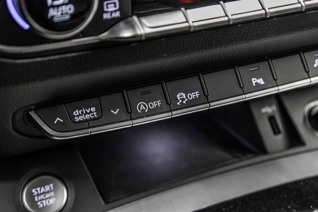 2023 Audi Q5 PROGRESSIV S-LINE BLACK PKG 20 PCS in Laval, Quebec - 29 - w1024h768px