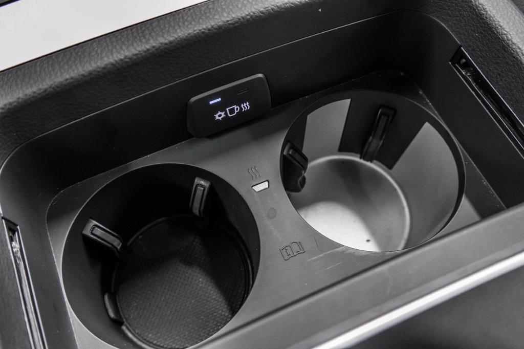 2023 Audi Q5 TECHNIK BLACK OPTIC 20 PCS in Laval, Quebec - 28 - w1024h768px