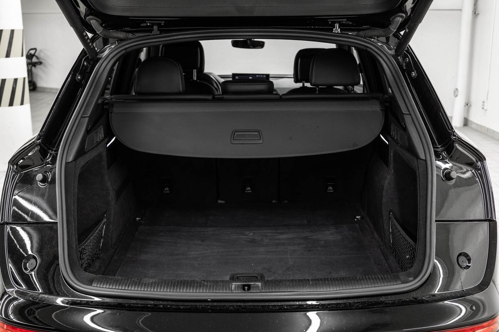 Audi Q5 KOMFORT VORSPRUNG EDITION 2023 à Laval, Québec - 11 - w1024h768px