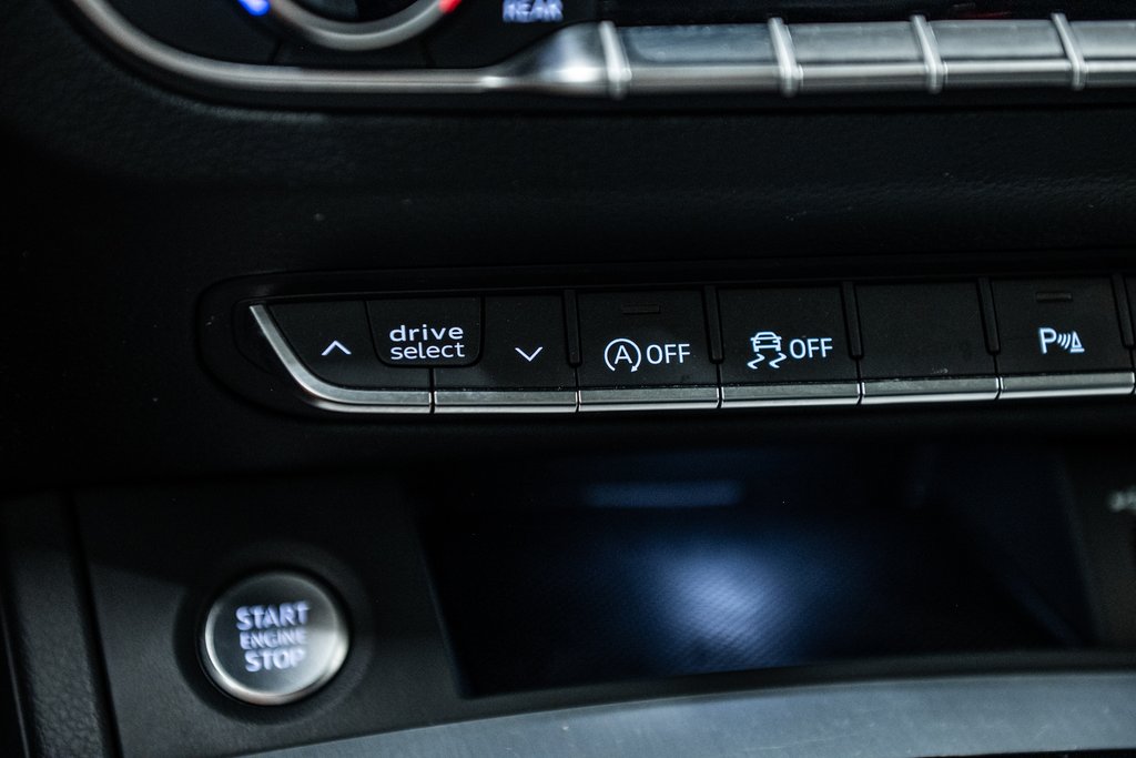 2023 Audi Q5 PROGRESSIV S-LINE BLACK PKG 20 PCS in Laval, Quebec - 26 - w1024h768px