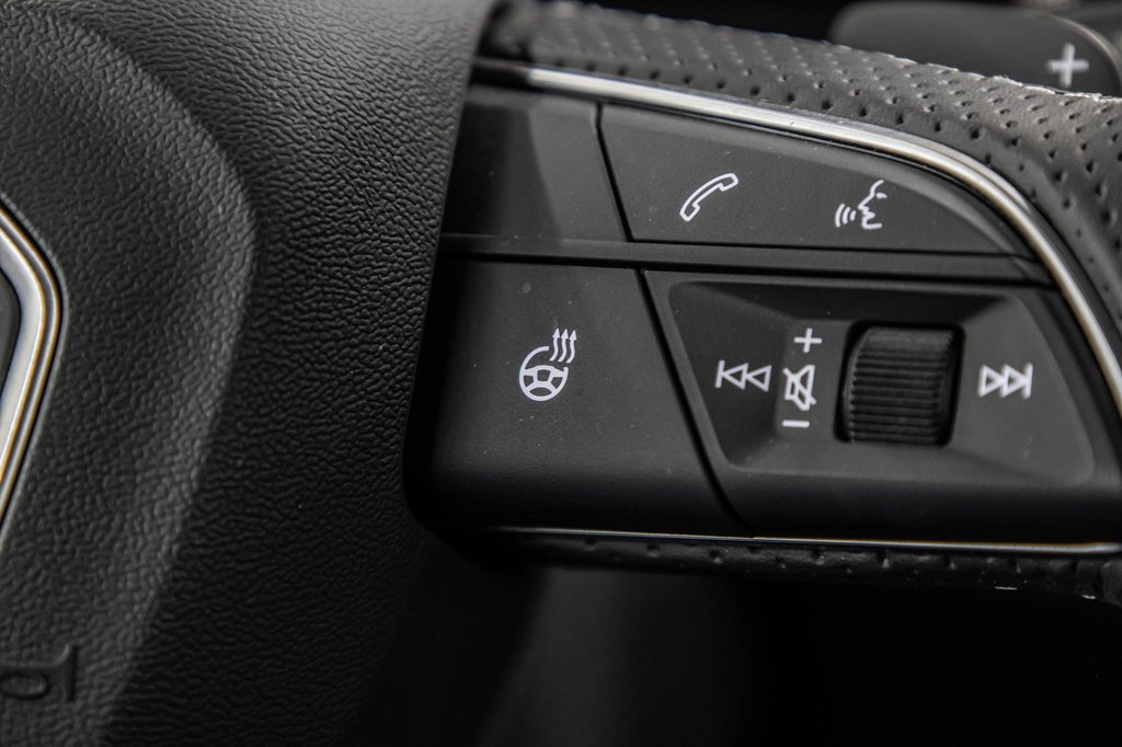 Audi Q5 PROGRESSIV S-LINE BLACK PKG 20 PCS 2023 à Laval, Québec - 21 - w1024h768px