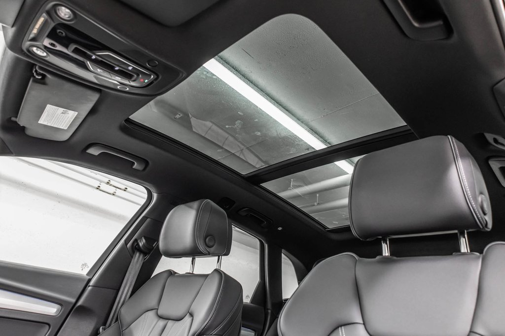 2024 Audi Q5 PROGRESSIV COMPETITION S-LINE BLACK PACKAGE,21PCS in Laval, Quebec - 33 - w1024h768px