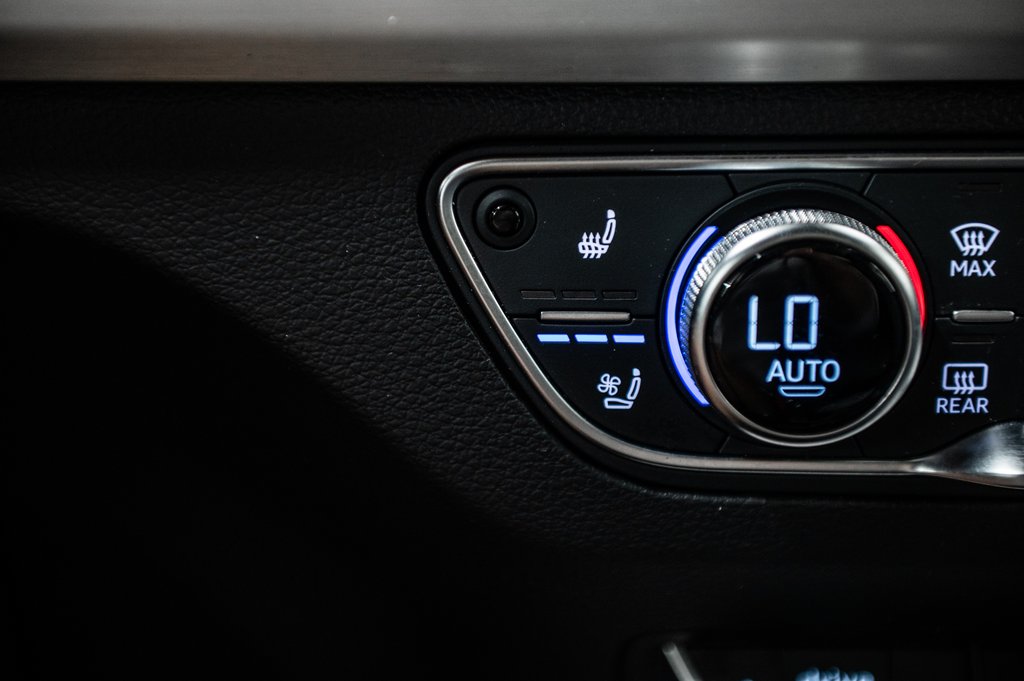 2024 Audi Q5 PROGRESSIV S-LINE BLACK PKG 20 PCS in Laval, Quebec - 25 - w1024h768px
