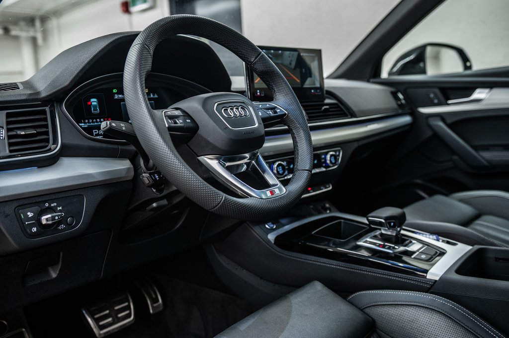 2024 Audi Q5 PROGRESSIV S-LINE BLACK PKG 20 PCS in Laval, Quebec - 17 - w1024h768px