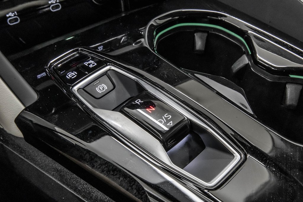 2025 Audi Q5 in Laval, Quebec - 28 - w1024h768px