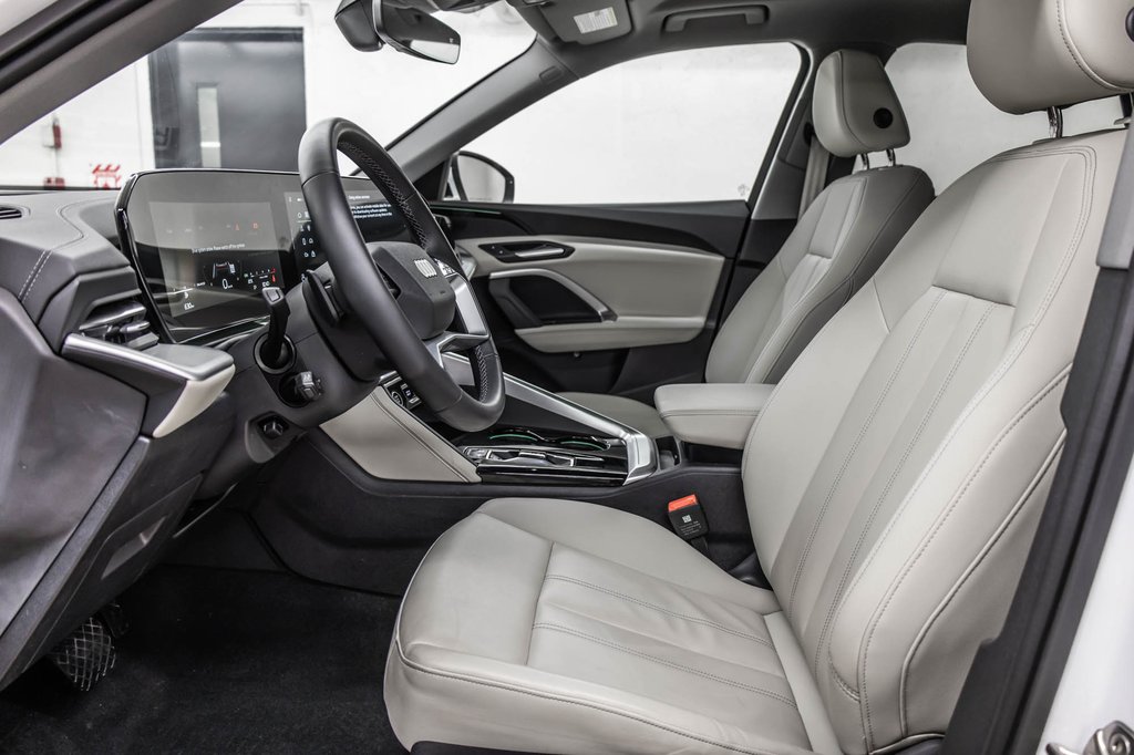 2025 Audi Q5 in Laval, Quebec - 16 - w1024h768px