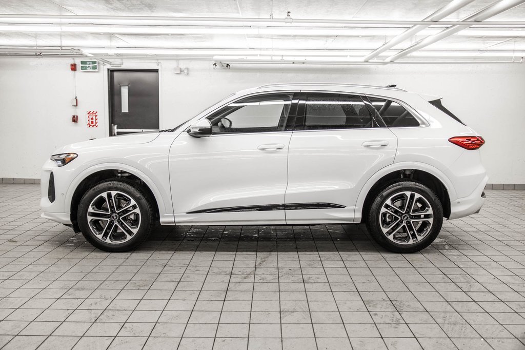 2025 Audi Q5 in Laval, Quebec - 3 - w1024h768px