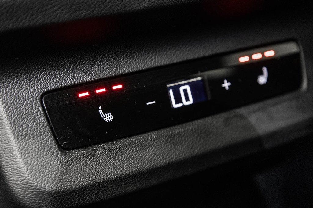 Audi Q5 TECHNIK S-LINE, BLACK OPTICS, COMFORT SEATS, 20PCS 2025 à Laval, Québec - 35 - w1024h768px