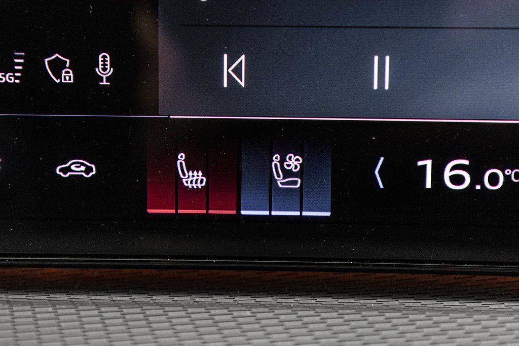 Audi Q5 TECHNIK S-LINE, BLACK OPTICS, COMFORT SEATS, 20PCS 2025 à Laval, Québec - 30 - w1024h768px