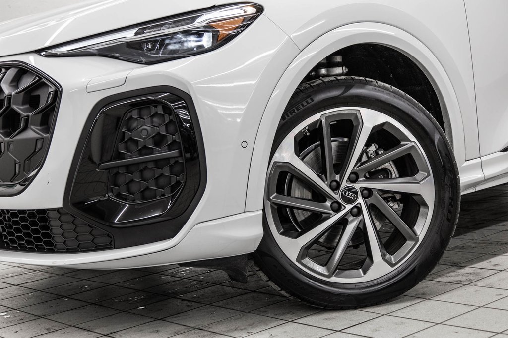Audi Q5 TECHNIK S-LINE, BLACK OPTICS, COMFORT SEATS, 20PCS 2025 à Laval, Québec - 6 - w1024h768px