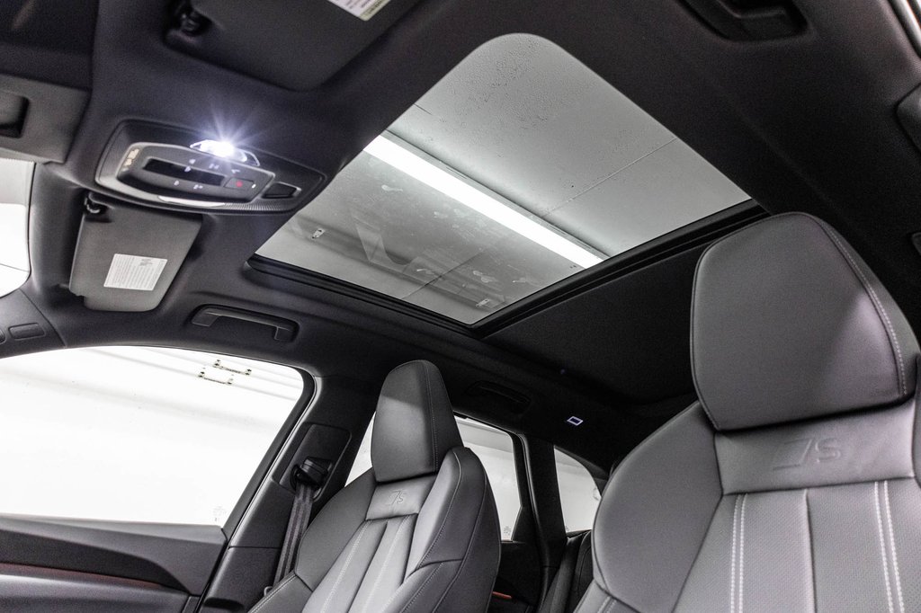 Audi Q5 TECHNIK S-LINE, BLACK OPTICS, COMFORT SEATS, 20PCS 2025 à Laval, Québec - 32 - w1024h768px