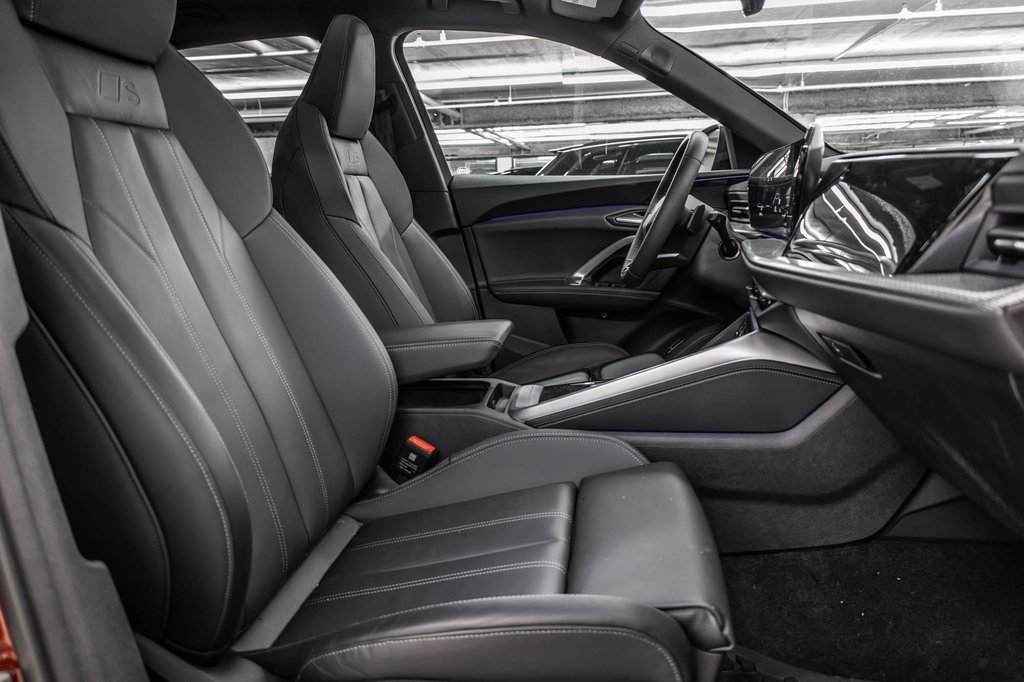 2025 Audi Q5 NEW Q5 PROGRESSIV S-LINE BLACK OPTIC ALL NEW Q5 in Laval, Quebec - 38 - w1024h768px