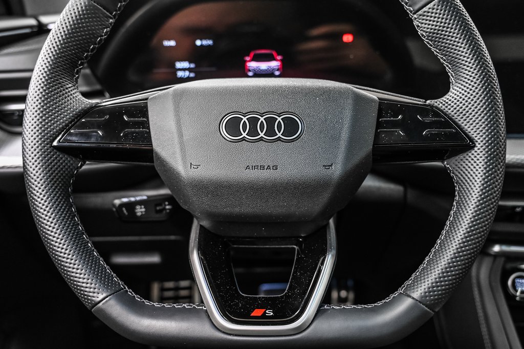 2025 Audi Q5 PROGRESSIV S-LINE BLACK OPTIC ALL NEW Q5 in Laval, Quebec - 14 - w1024h768px