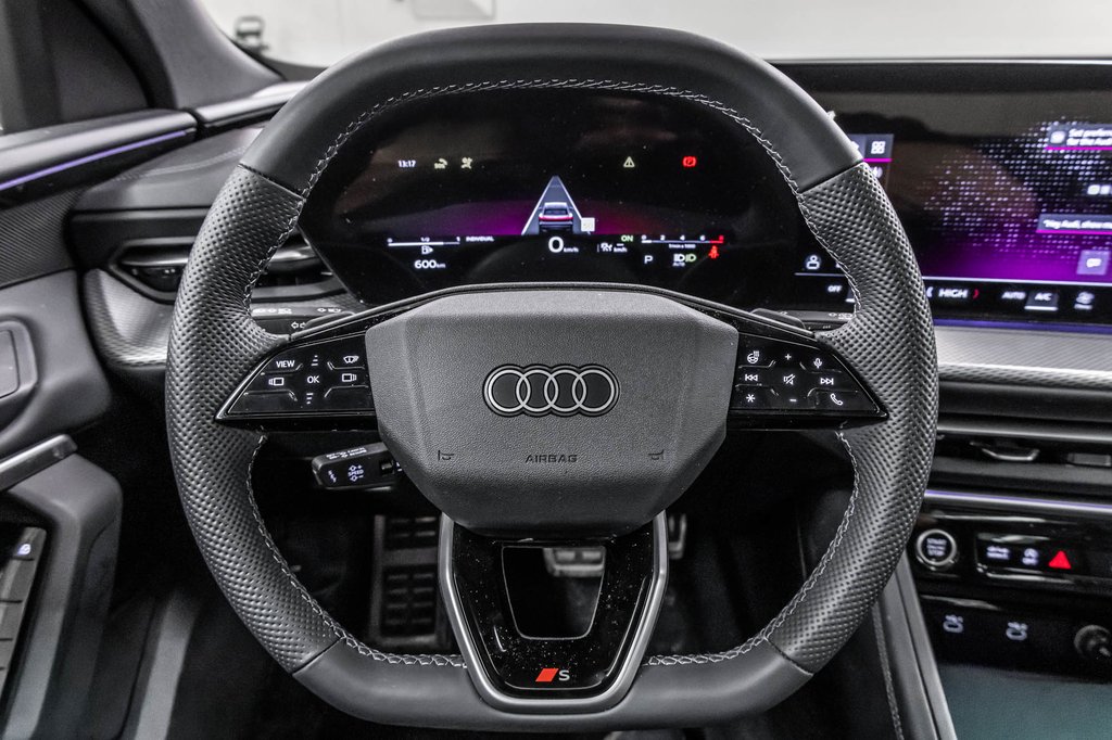 2025 Audi Q5 NEW Q5 PROGRESSIV S-LINE BLACK OPTIC ALL NEW Q5 in Laval, Quebec - 17 - w1024h768px