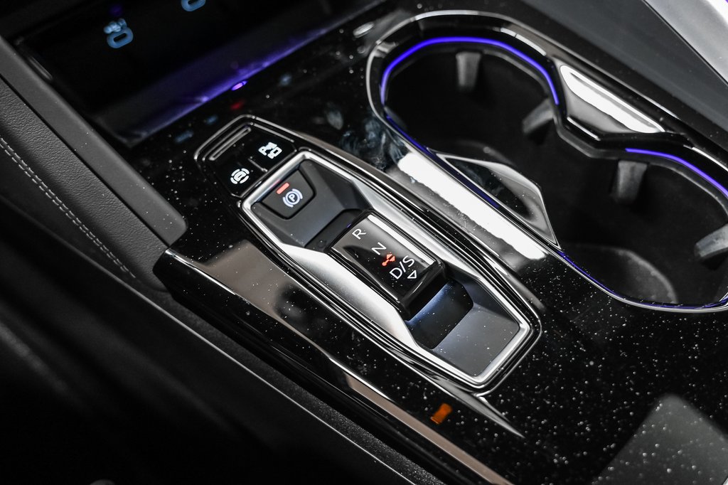 2025 Audi Q5 PROGRESSIV S-LINE BLACK OPTIC ALL NEW Q5 in Laval, Quebec - 17 - w1024h768px