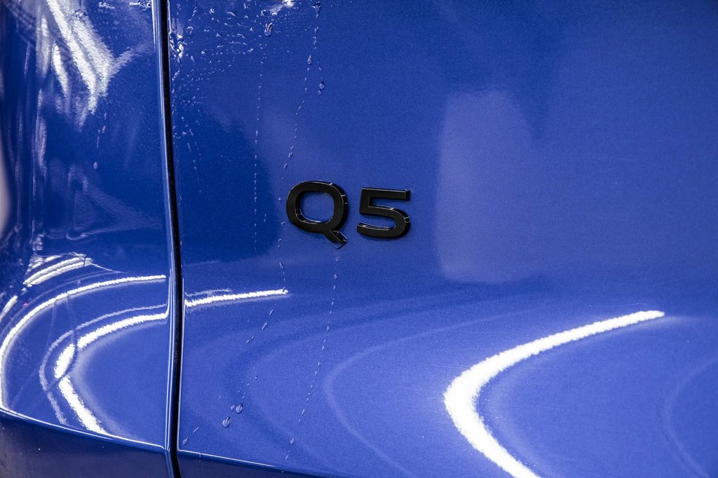 2025 Audi Q5 ALL NEW Q5 S-LINE BLACK PKG in Laval, Quebec - 9 - w1024h768px