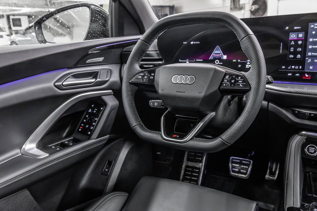 2025 Audi Q5 ALL NEW Q5 S-LINE BLACK PKG in Laval, Quebec - 36 - w1024h768px