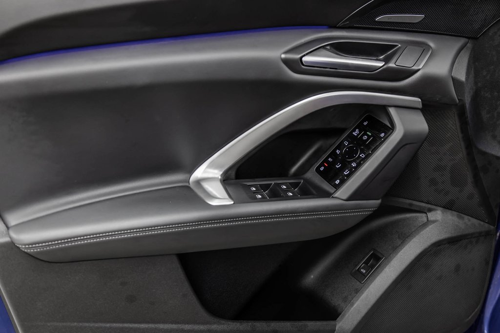 2025 Audi Q5 ALL NEW Q5 S-LINE BLACK PKG in Laval, Quebec - 11 - w1024h768px