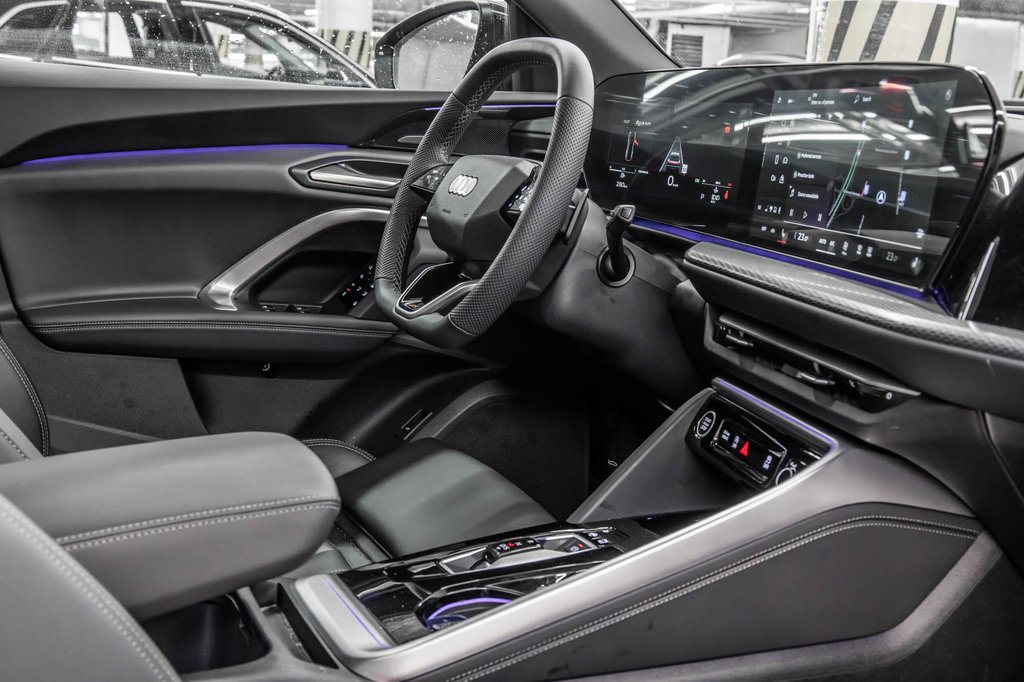 2025 Audi Q5 ALL NEW Q5 S-LINE BLACK PKG in Laval, Quebec - 39 - w1024h768px