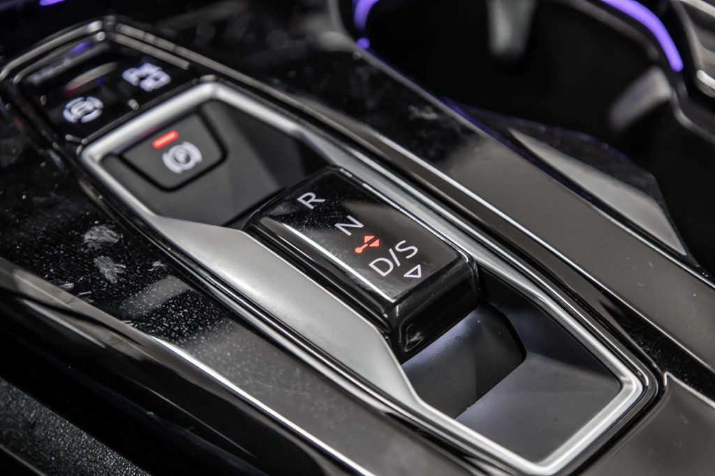 2025 Audi Q5 ALL NEW Q5 S-LINE BLACK PKG in Laval, Quebec - 26 - w1024h768px