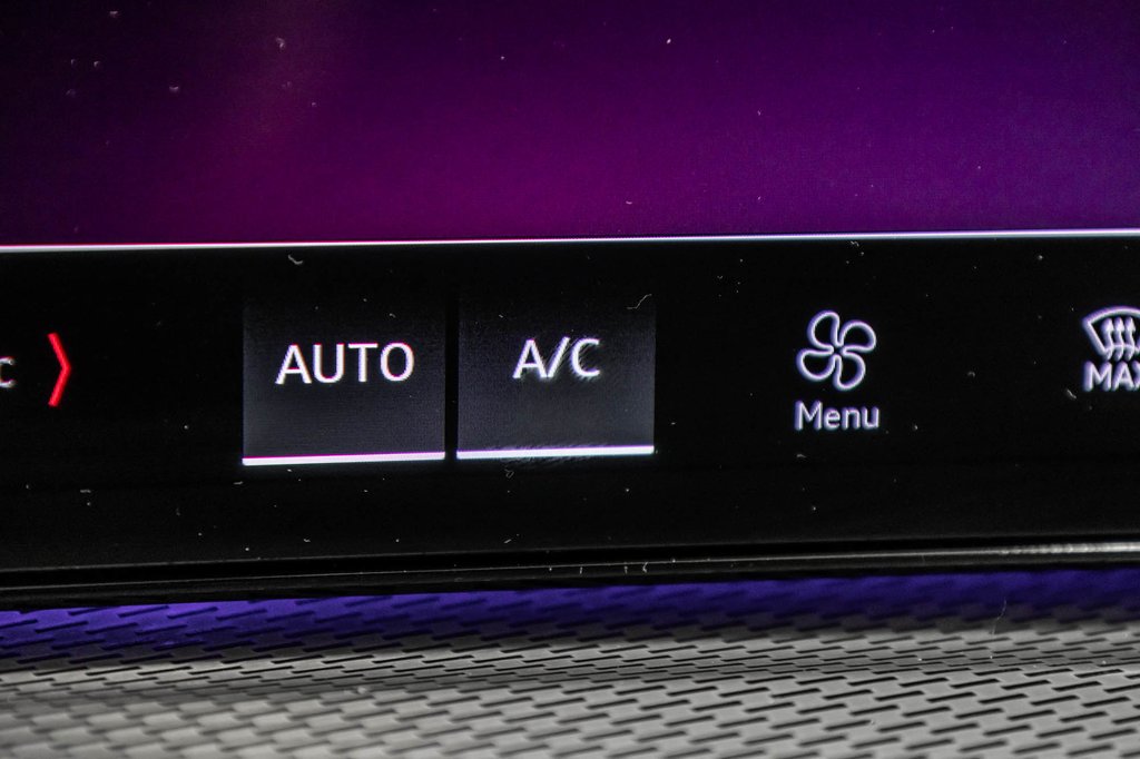 2025 Audi Q5 ALL NEW Q5 S-LINE BLACK PKG in Laval, Quebec - 30 - w1024h768px