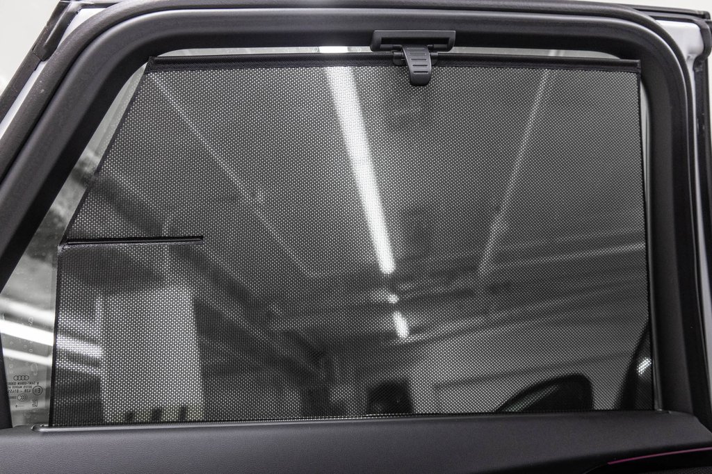 2025 Audi Q5 TECHNIK ALL NEW Q5 BLACK OPTIC in Laval, Quebec - 30 - w1024h768px