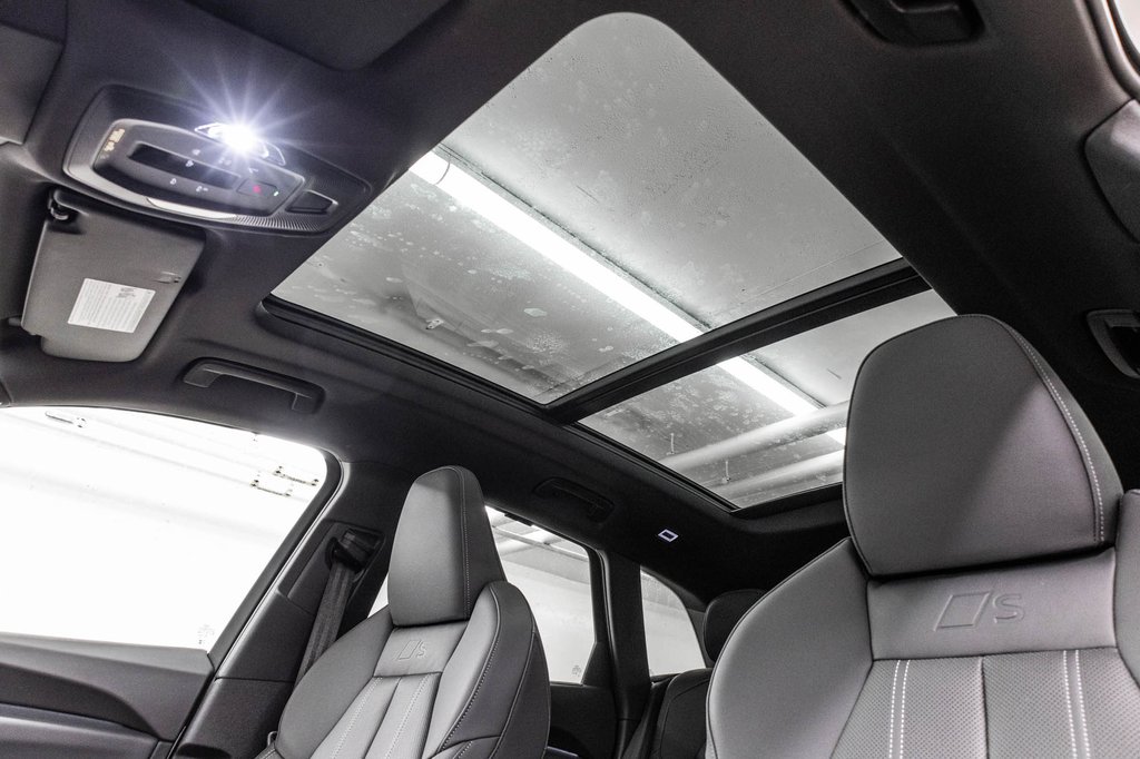 2025 Audi Q5 TECHNIK ALL NEW Q5 BLACK OPTIC in Laval, Quebec - 29 - w1024h768px