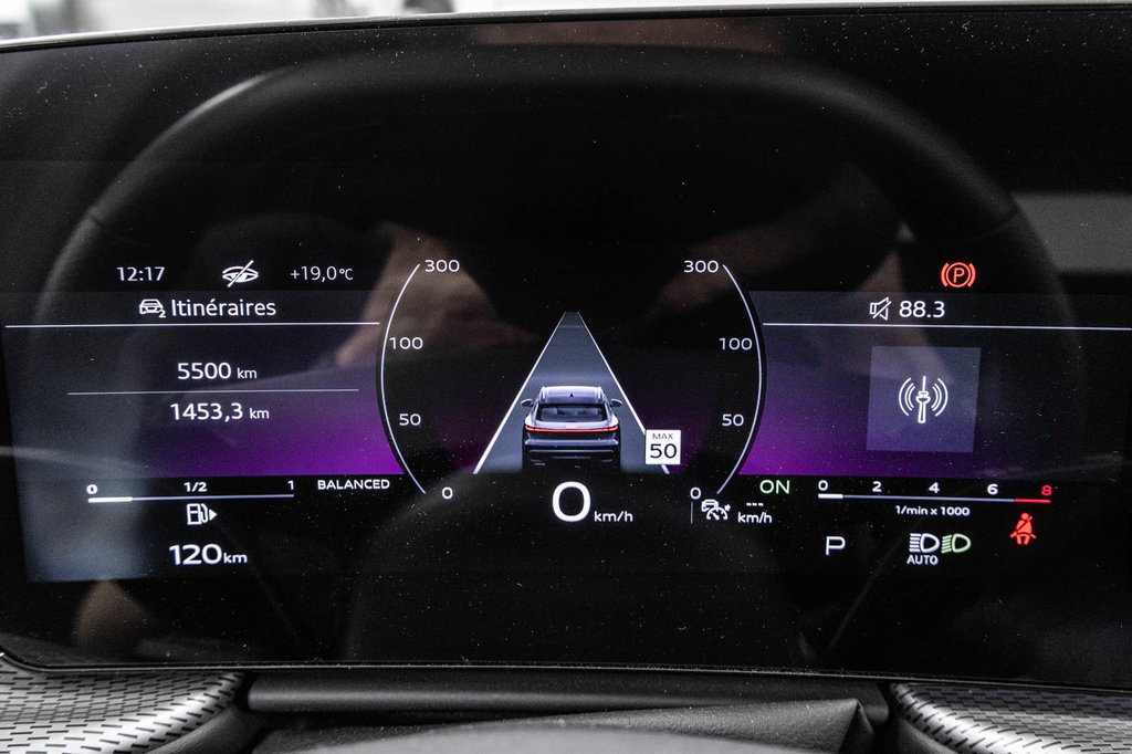 2025 Audi Q5 TECHNIK ALL NEW Q5 BLACK OPTIC in Laval, Quebec - 18 - w1024h768px