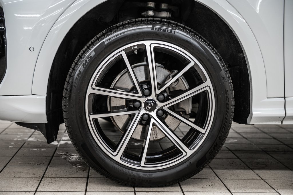 Audi Q5 PROGRESSIV S-LINE BLACK PKG 20 PCS 2025 à Laval, Québec - 9 - w1024h768px