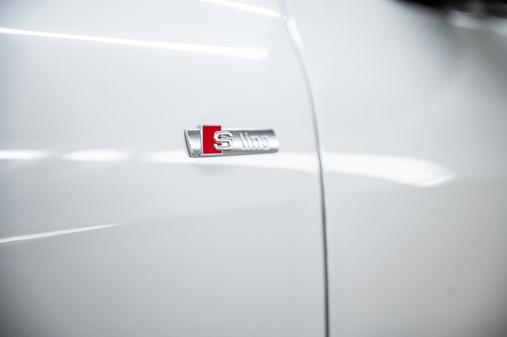 Audi Q5 PROGRESSIV S-LINE BLACK PKG 20 PCS 2025 à Laval, Québec - 7 - w1024h768px