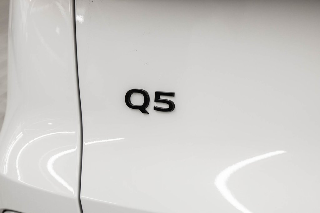 2025 Audi Q5 ALL NEW Q5 S-LINE BLACK OPTIC 20 PCS in Laval, Quebec - 9 - w1024h768px