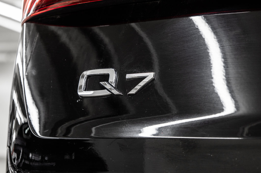 Audi Q7 PROGRESSIV S-LINE BLACK OPTIC HITCH 2021 à Laval, Québec - 9 - w1024h768px