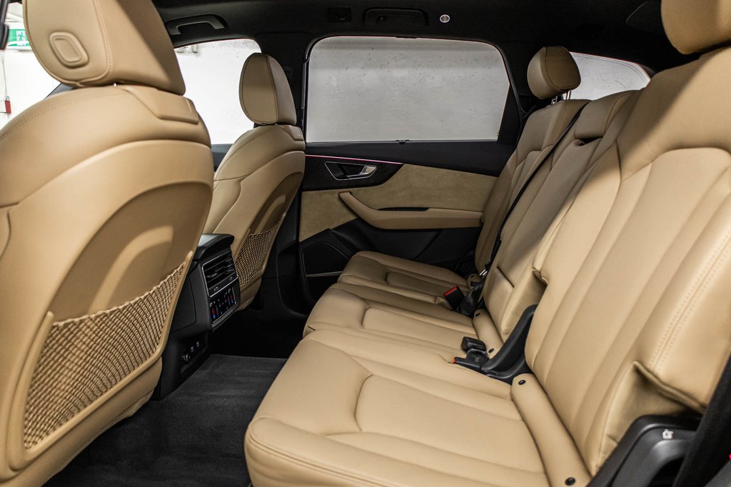 2021 Audi Q7 TECHNIK 20 PCS in Laval, Quebec - 33 - w1024h768px