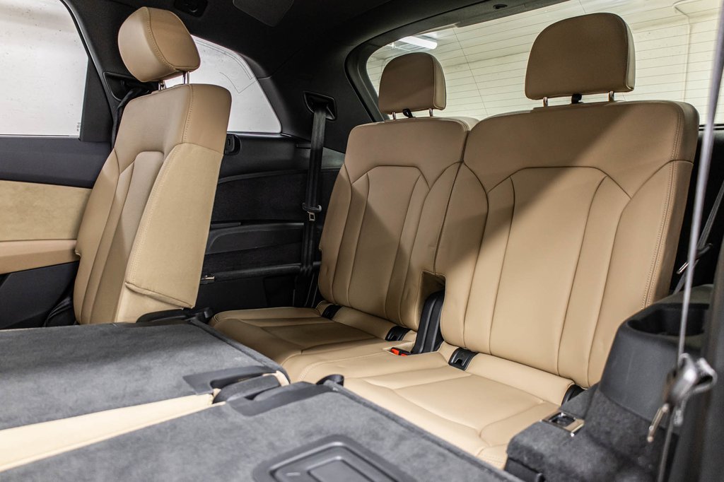 2021 Audi Q7 TECHNIK 20 PCS in Laval, Quebec - 34 - w1024h768px