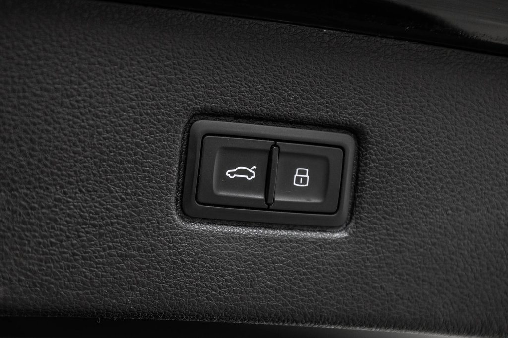 2022 Audi Q7 KOMFORT VORSPRUNG EDITION 21 PCS in Laval, Quebec - 13 - w1024h768px