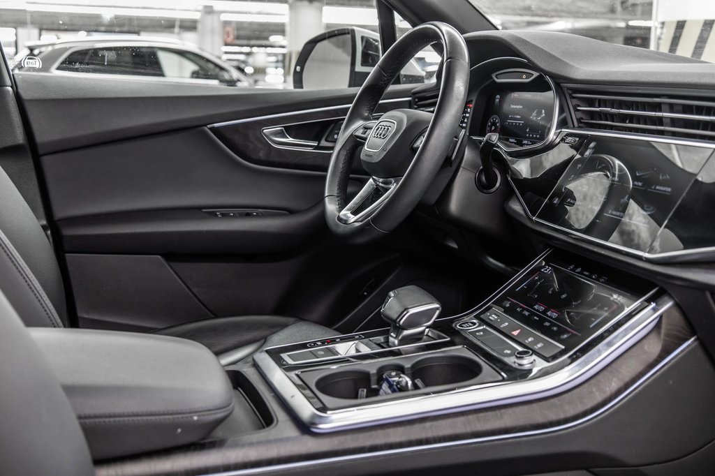 2022 Audi Q7 KOMFORT QUATTRO VORSPRUNG EDITION in Laval, Quebec - 40 - w1024h768px
