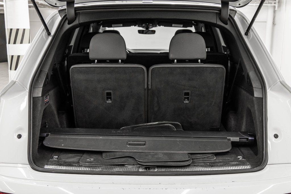 2022 Audi Q7 KOMFORT QUATTRO VORSPRUNG EDITION in Laval, Quebec - 12 - w1024h768px